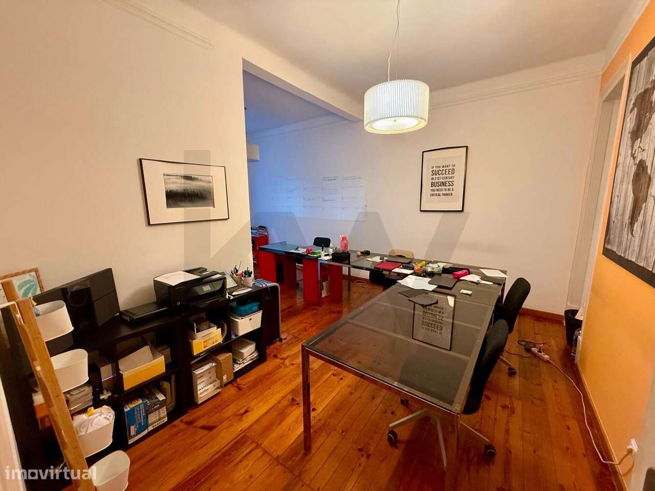 Apartamento T3 Remodelado em Edifício Histórico | Av. Luís Bivar, Lisb - Grande imagem: 5/22