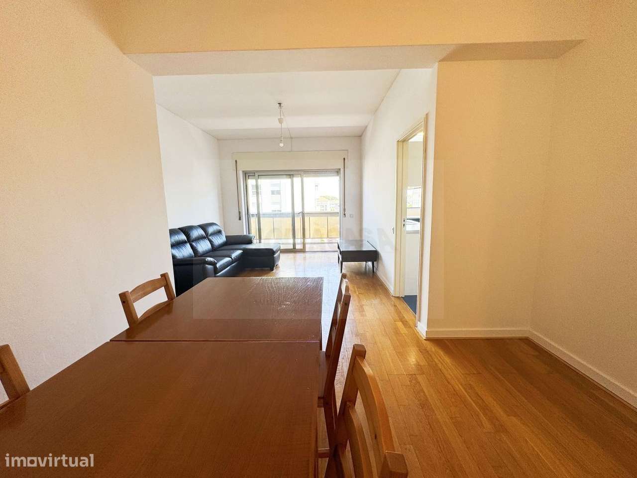 T3mobilado junto a Polo Universitário-3