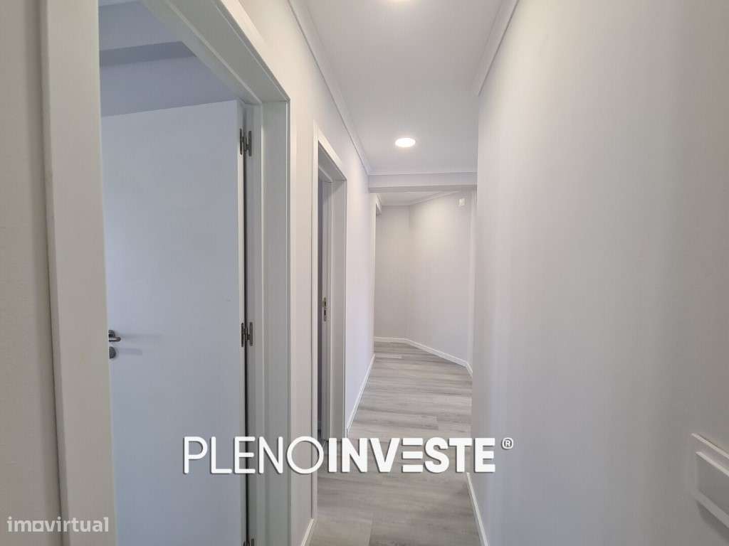T4 totalmente remodelado na Amora-40