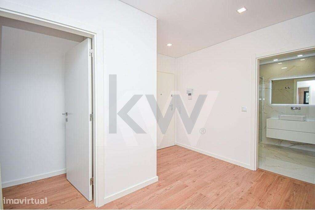 T3 c/ terraço para Venda  Urbanização Quinta do Inquisidor - Grande imagem: 5/43