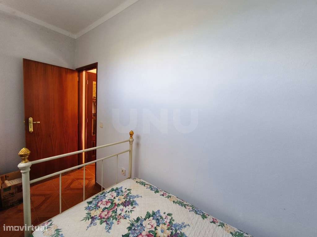 Moradia acolhedora, em aldeia tranquila e pronta a habitar-16