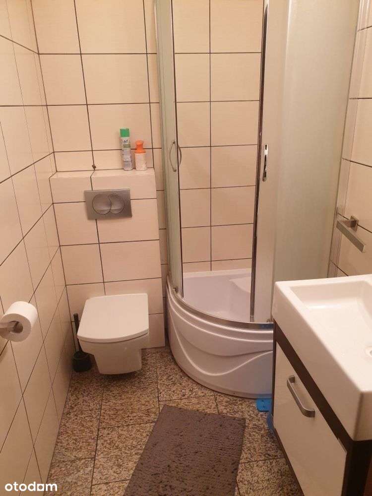 Sprzedam mieszkanie 3 pokojowe na Małeckiego-7