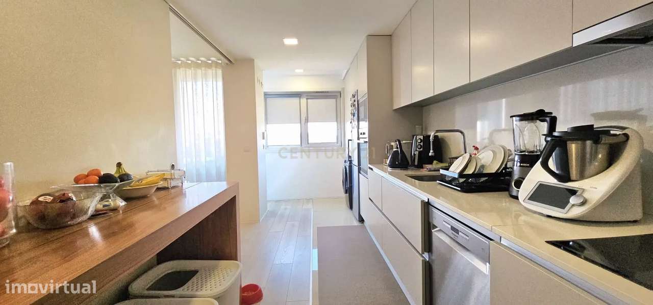 Apartamento T3 de Luxo em Braga – Ferreiros, Zona Nobre - Grande imagem: 4/46