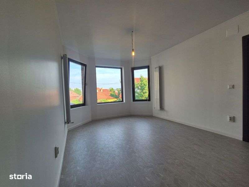 Casă spațioasă P+1 de închiriat în Târgu Jiu, Cartier Panduraș - Imagine principală: 2/9