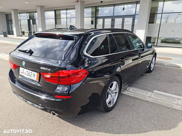 BMW Seria 5 520d Touring Aut. - 6