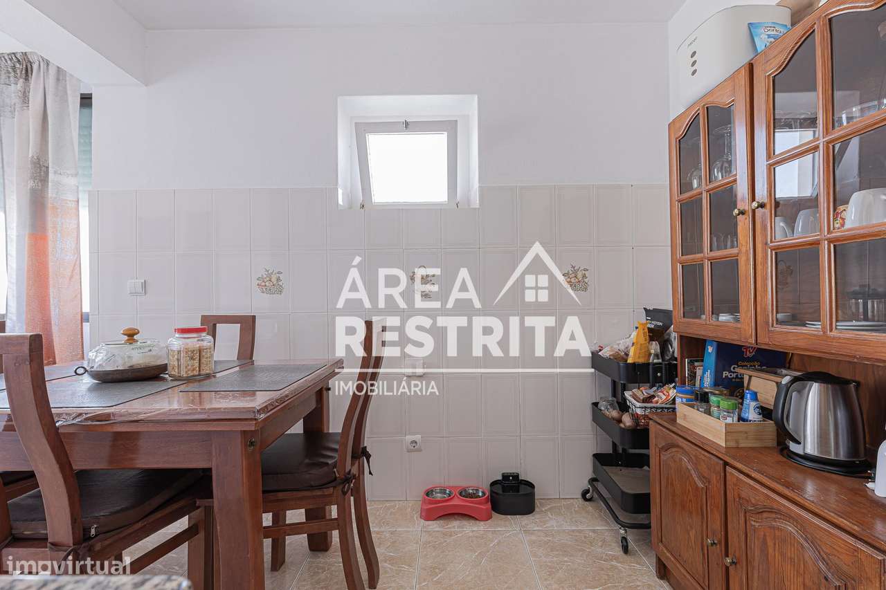 Apartamento T3 na Moita-9