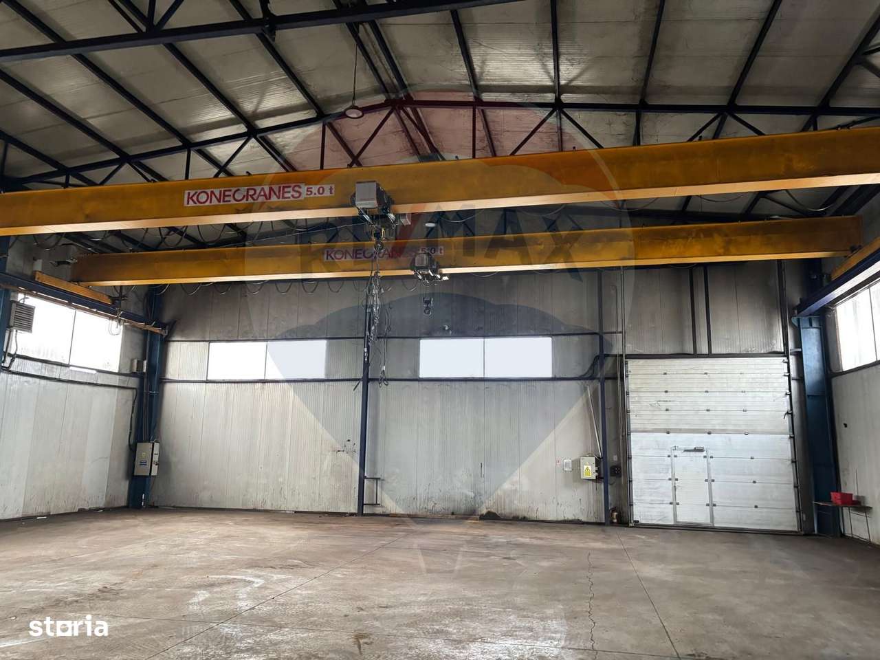 Spațiu industrial 1944mp hala,650mp birouri, platforma betonata 11000m - Imagine principală: 3/20