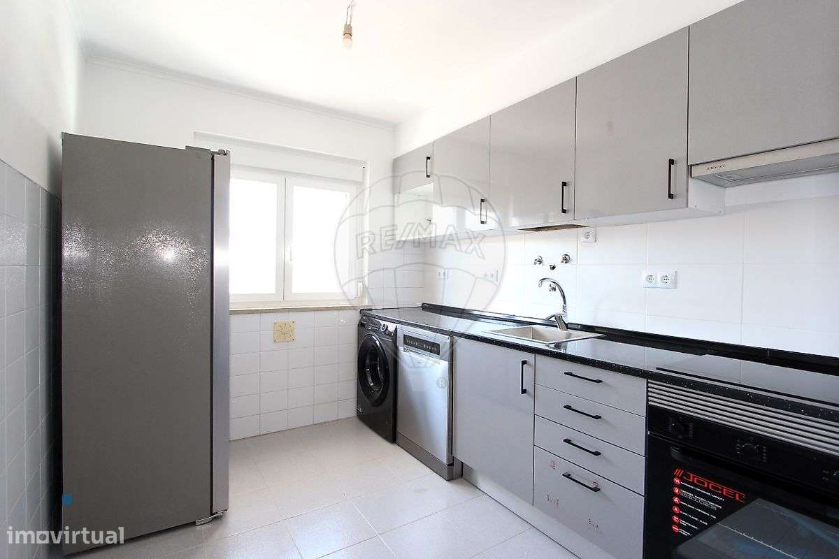 Apartamento T2 para venda - Grande imagem: 2/32