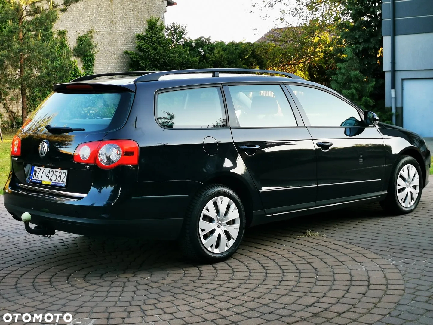 Volkswagen Passat 1.9 TDI Trendline - 4