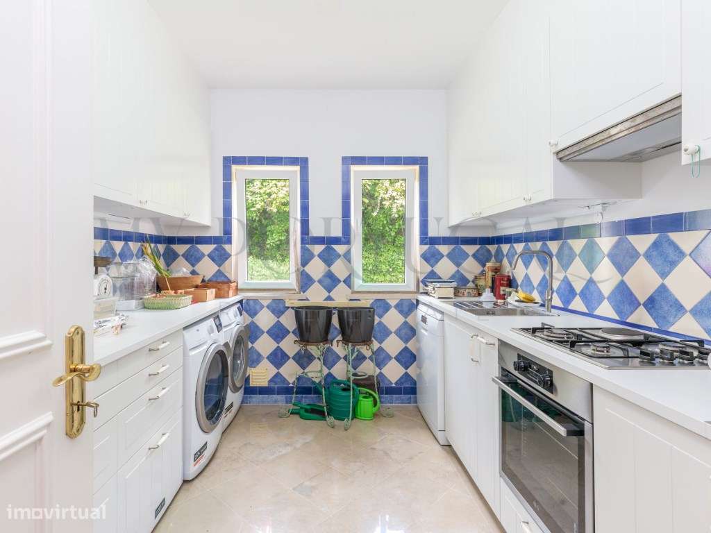 Sofisticação e Tranquilidade: Apartamento T2 no Condomínio Rei Carol-12