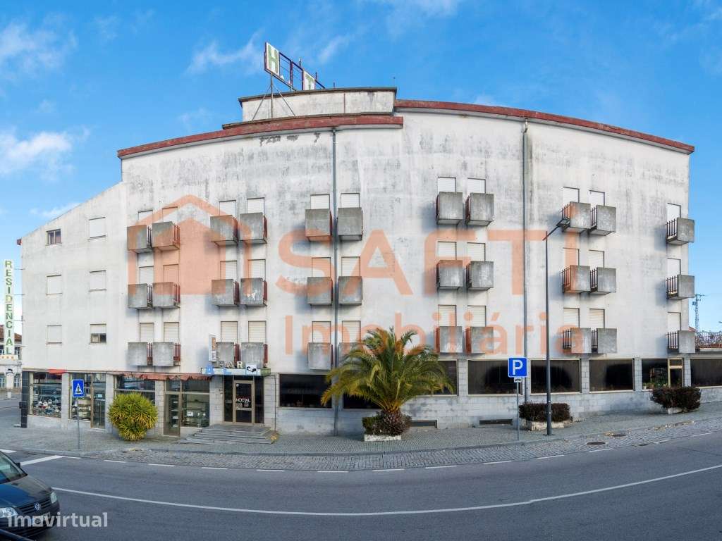 Estabelecimento de HOSPEDAGEM, COMÉRCIO E SERVIÇOS no centro de Vil... - Grande imagem: 4/10