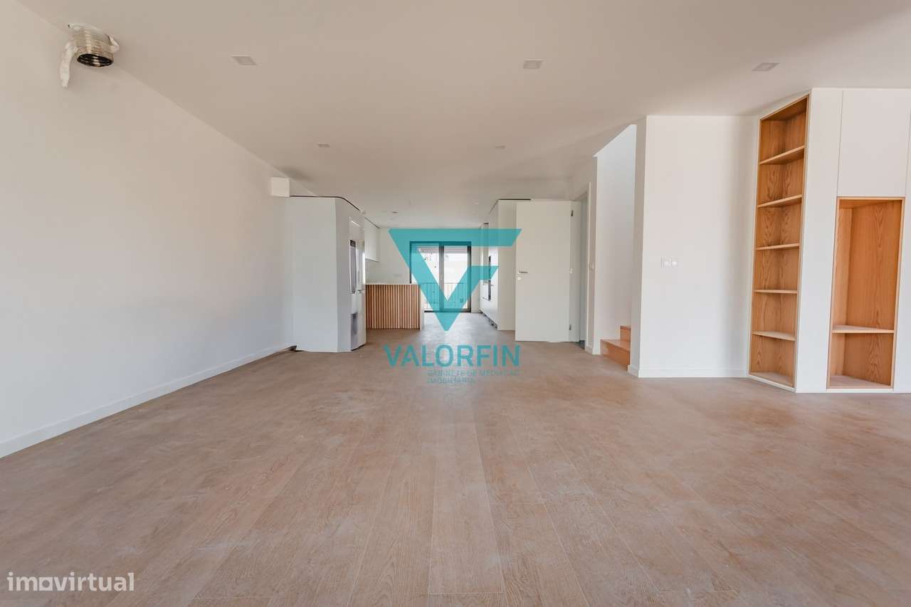 MoradiaT4 NOVA | Barosa - Leiria-6