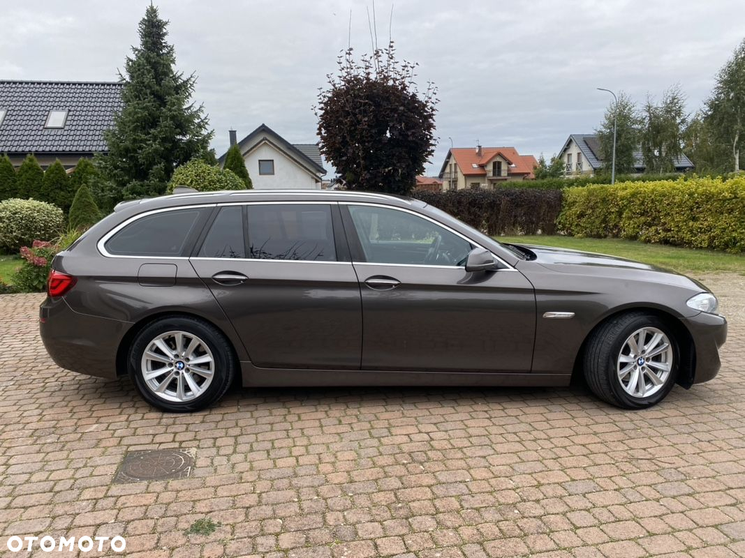 BMW Seria 5 520d Touring - 7