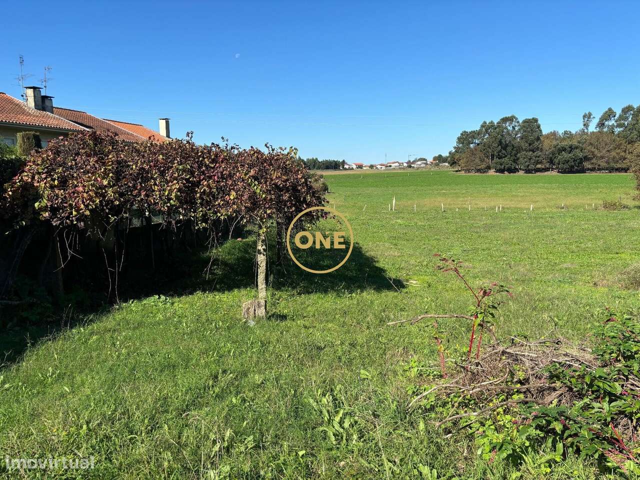 Terreno de construção - Grande imagem: 5/13