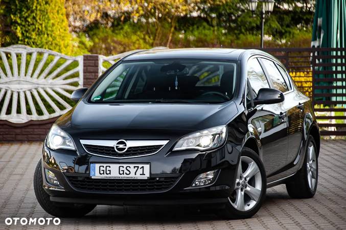 Opel Astra 1.4 Turbo Edition - 9