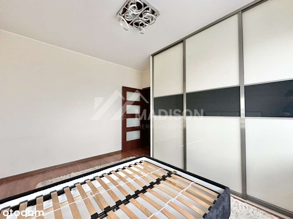 68m | 4 pokoje | balkon | parking | 2 komórki-8