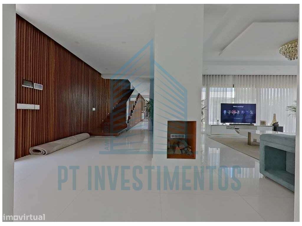 Moradia semi-nova T5+1 em Santa Joana - Aveiro-44