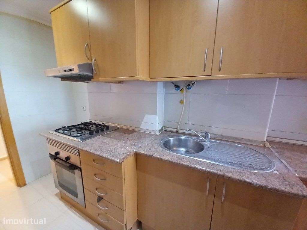 Apartamento T2 remodelado - Torre, Cascais-6