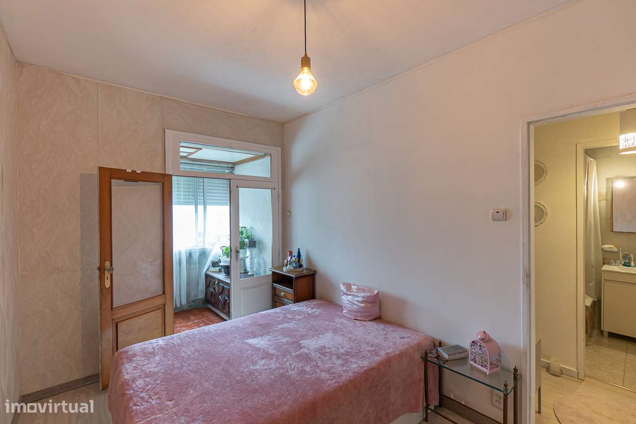 Apartamento T2 em Ramalde-8