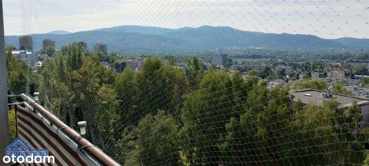 3-pokojowe mieszkanie z dużym balkonem i pieknym widokiem na góry-2