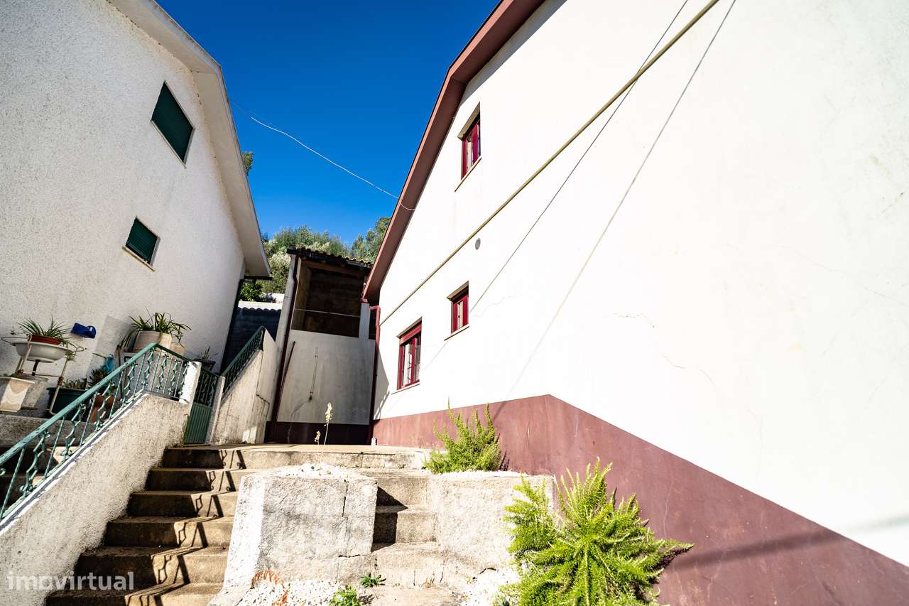 Moradia T3+1  |  Casal de Santo Amaro, Penacova-21