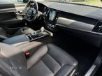 Volvo V90 2.0 T8 Momentum AWD Geartronic - 18