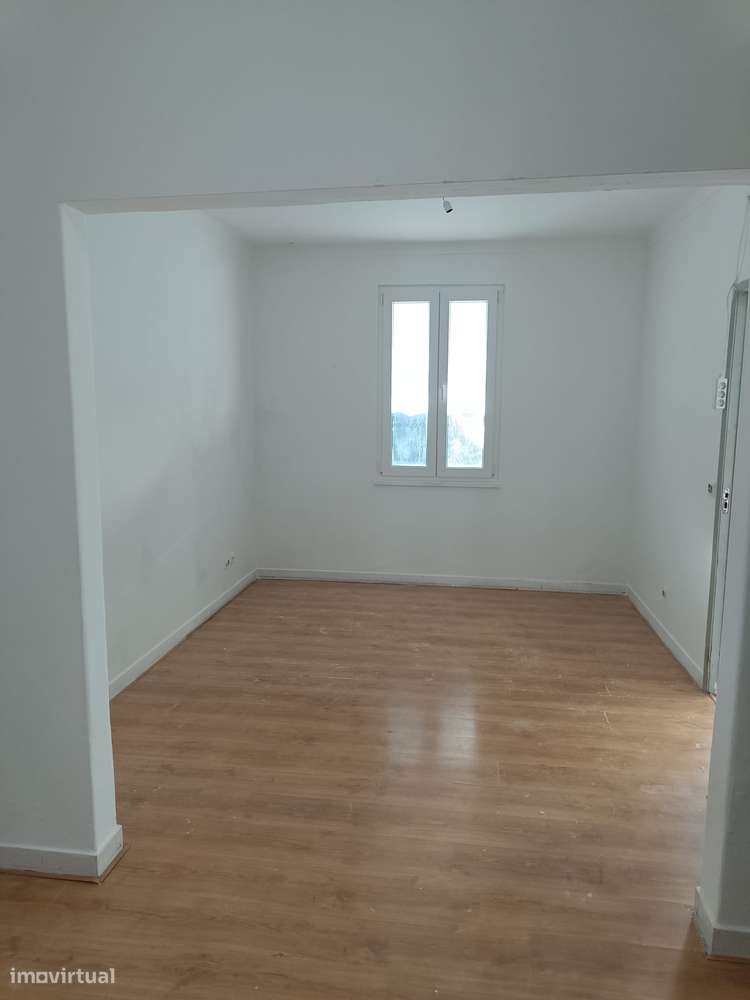 Casa T2 no Centro da Cidade - Grande imagem: 5/9