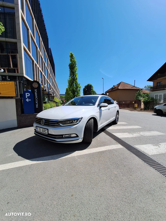 Volkswagen Passat 2.0 TSI DSG Highline - 2