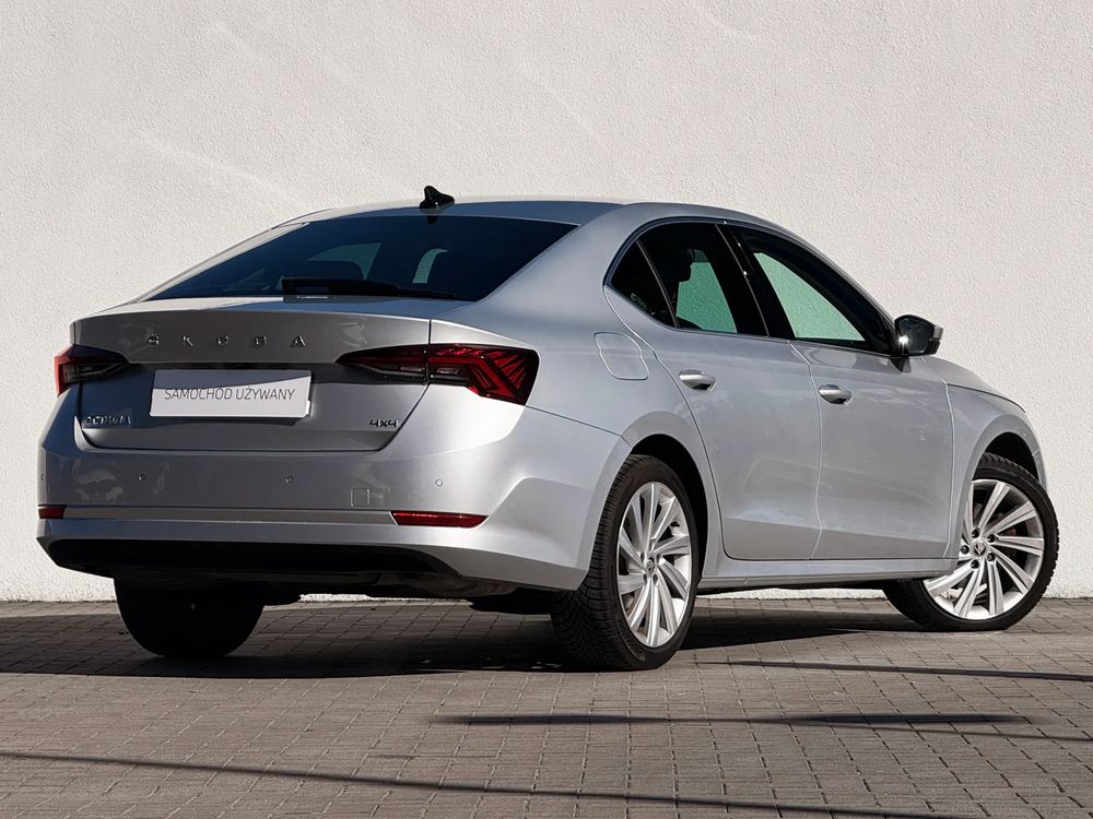 Skoda Octavia 2.0 TSI 4X4 Style DSG 190 KM — zdjęcie 2