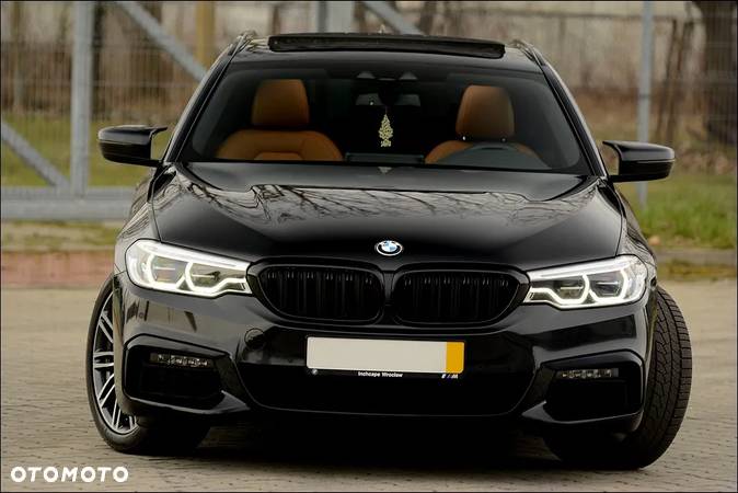 BMW Seria 5 520d Touring M Sport Edition - 10