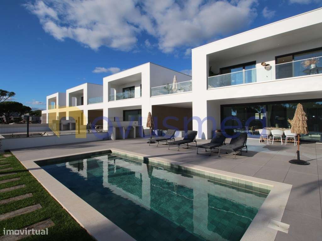 Moradia T3 com piscina, próxima do Golf, das praias de Vilamoura e ...-25