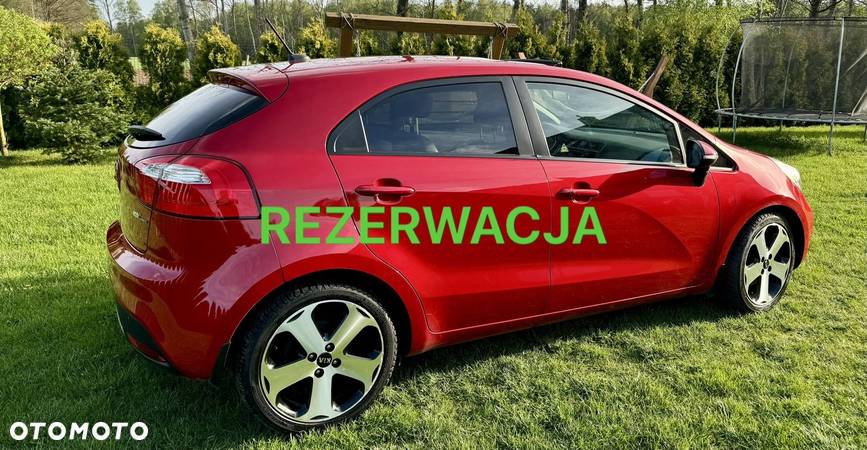 Kia Rio 1.4 CRDI Platinum Edition - 1