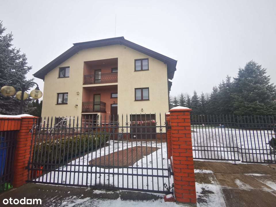 Dom z funkcją usługową-8