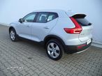 Volvo XC 40 T4 Geartronic Momentum Pro - 3