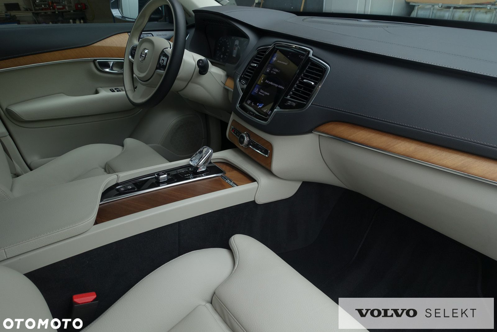 Volvo XC 90 - 33