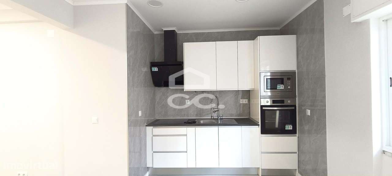 Apartamento T1 Amadora-28