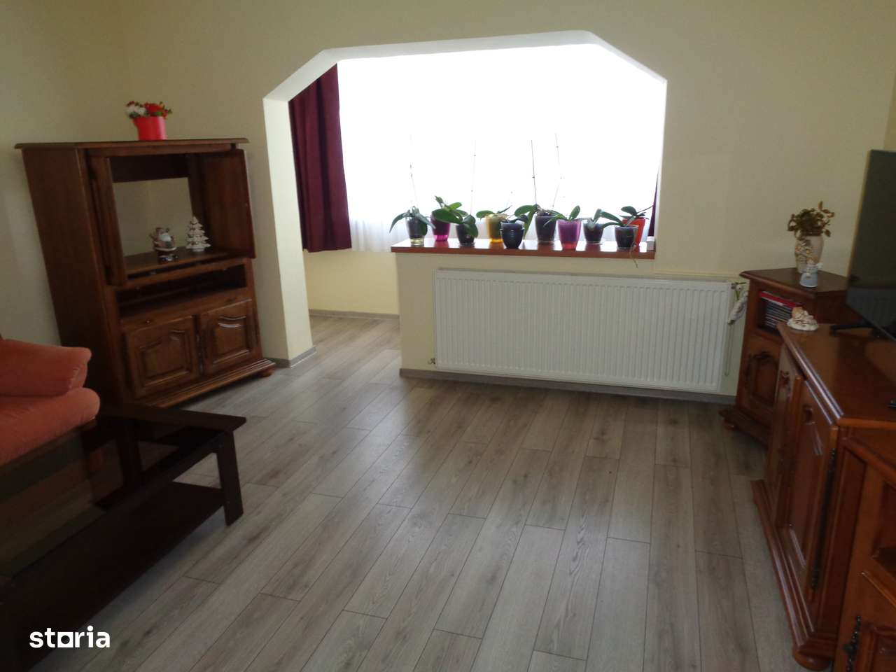 Apartament 3 camere decomandat termoteca 2 balcoane Micalaca-1