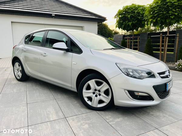 Opel Astra - 10