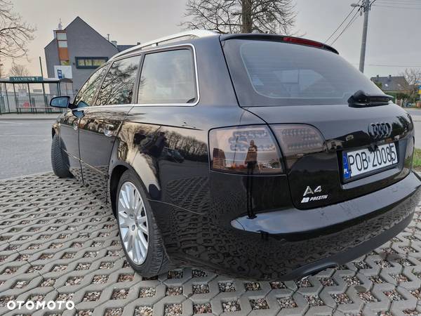 Audi A4 Avant 2.0 TDI - 10