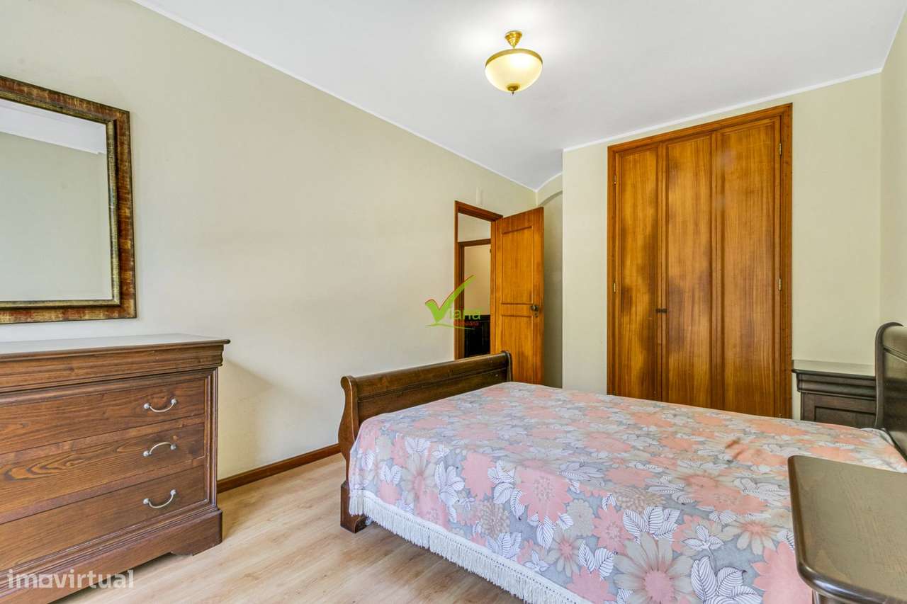 T. 4 com garagem individual - Centro Póvoa de Varzim-32