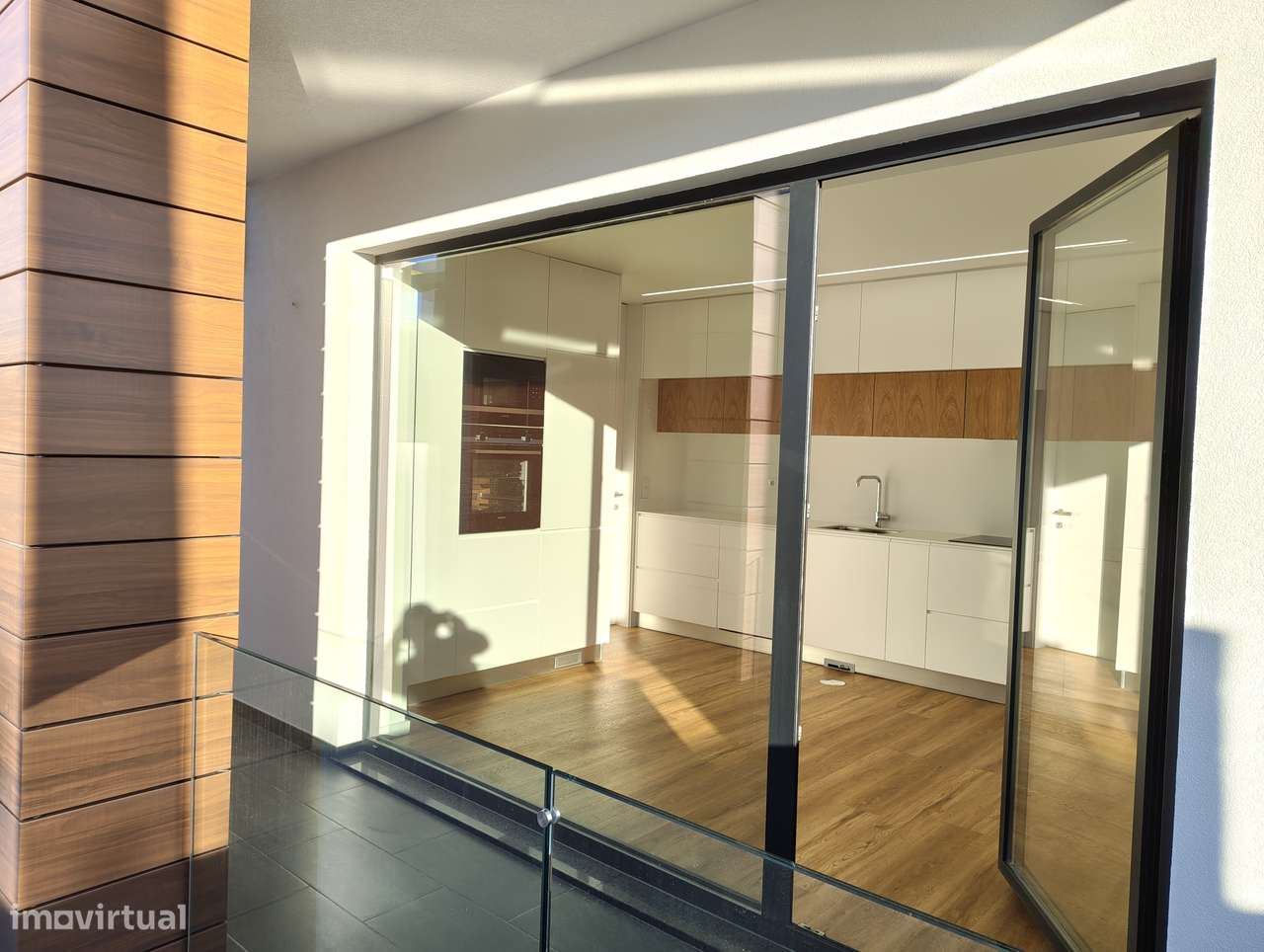 MORADIA de LUXO - PRONTA HABITAR - PRAIA SALGUEIROS - CANIDELO-7