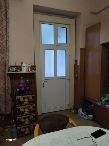 Apt CENTRU,2 camere cu pivniță și parcare lângă magazin SORA-11