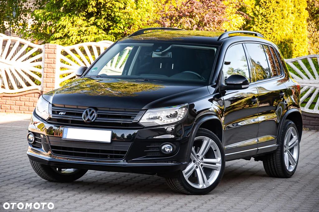 Volkswagen Tiguan - 1