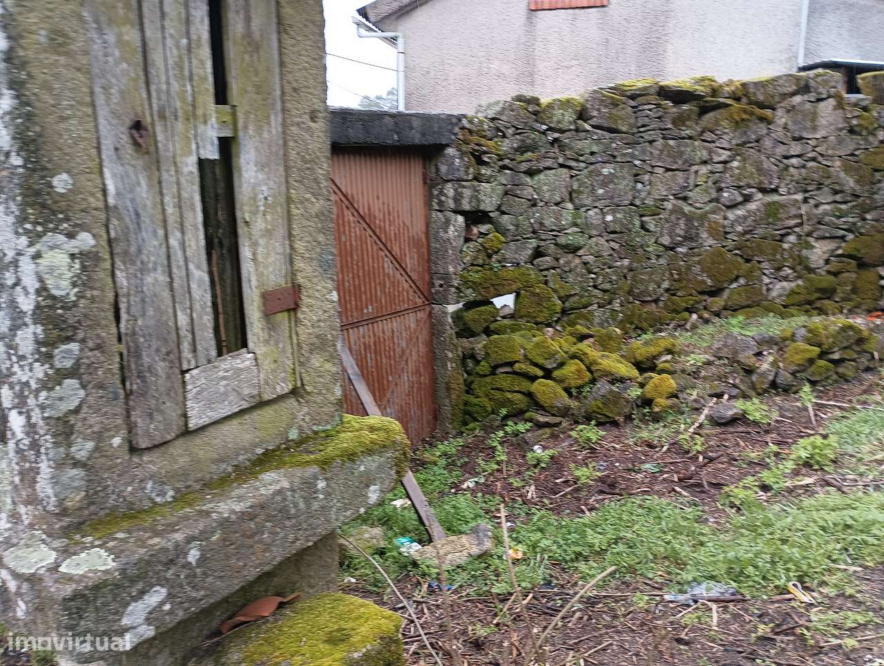 Moradia em p/ recuperar – Oliveira de Frades-7