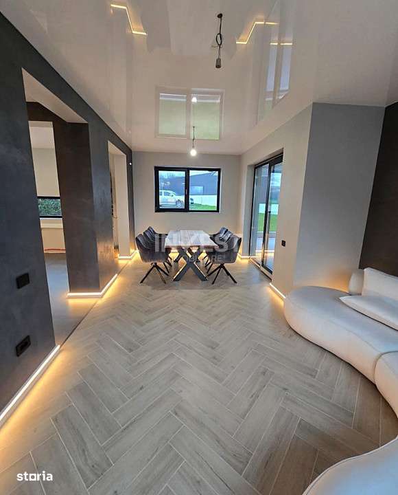 CASA 5 CAMERE, 3 BAI, 470MP TEREN, 135MP UTILI, ZONA MIROSLAVA-700M DE - Imagine principală: 4/14