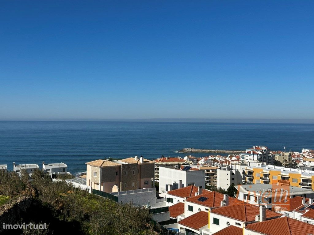 Moradia T4 Com Excelente Vista de Mar na Ericeira Sul