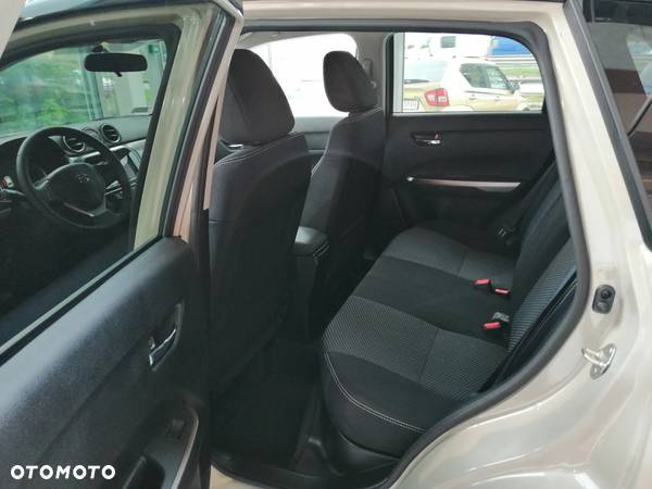 Suzuki Vitara 1.4 Boosterjet SHVS Premium 2WD - 7