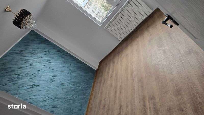 Apartament cu 3 camere Decomandat 2 bai 70 mp pe mijloc 62500 - Imagine principală: 4/5