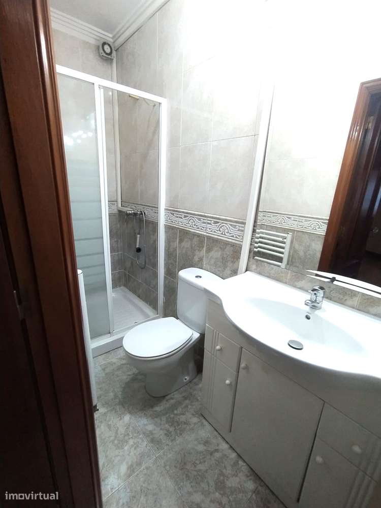 Andar de Moradia T3 c/ Terraço - Campanhã - Porto-18