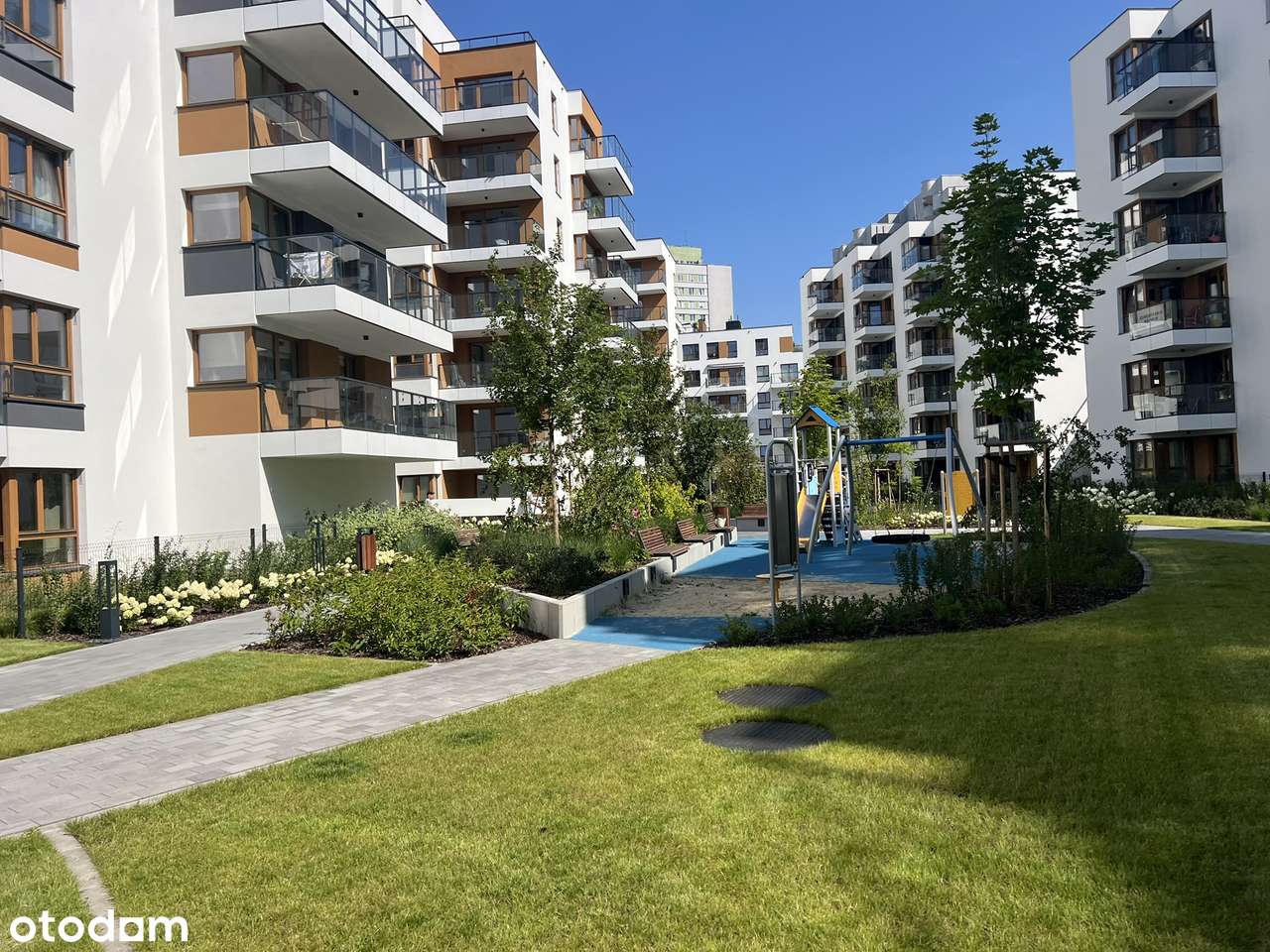 LUKSUSOWY 2-POKOJOWY APARTAMENT Z KLIMATYZACJĄ I MIEJSCEM PARKINGOWYM